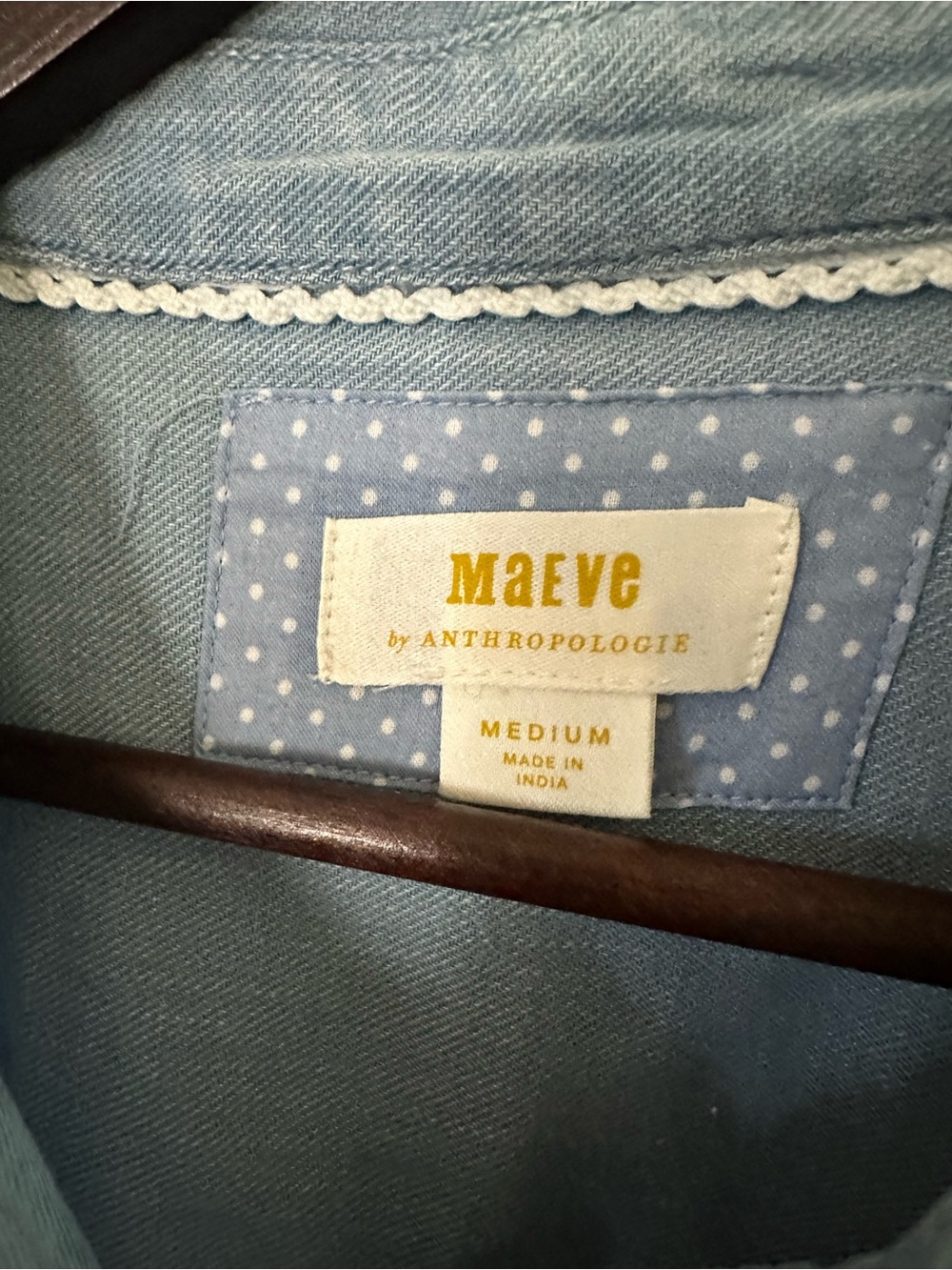 Maeve by Anthropologie The Bennet Buttondown Shirt Chambray Edition size M - Picture 9 of 12